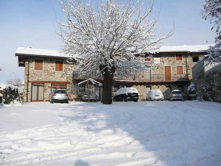 Agriturismo Clochiatti Povoletto Esterno foto